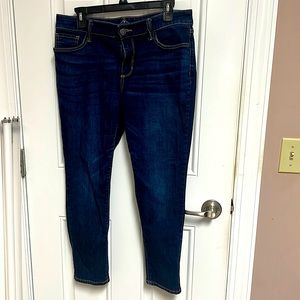 St John’s Bay Skinny Leg Jeans 12P